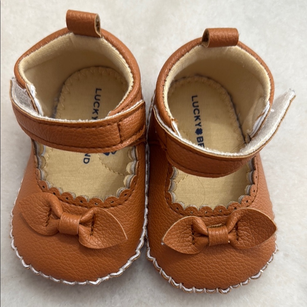 Lucky Brand Brown Baby  Shoes with Bow Detail. New Sz 1